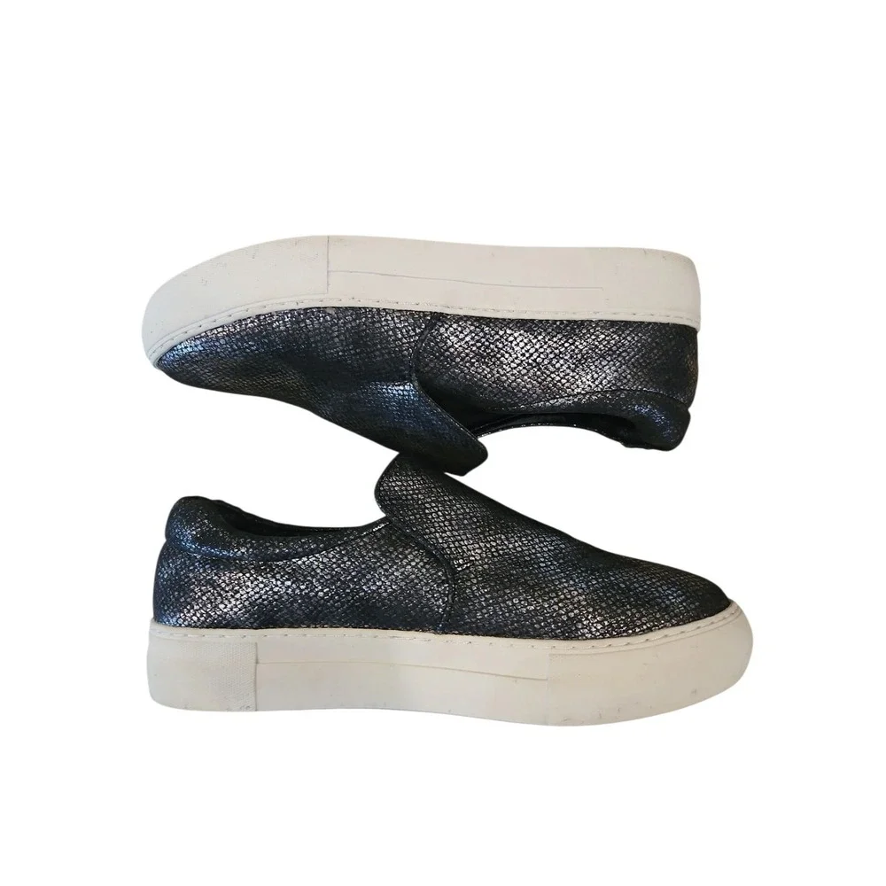 J/Slides Cleo Slip On Pewter Scaled Fashion Comfort Sneaker Womens 8.5